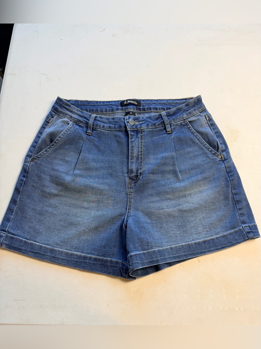 d. jeans Light Blue Denim Pleated Shorts